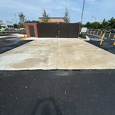 Amazing-quality-dumpster-pad-cleaning-in-Hampton-Virginia 1